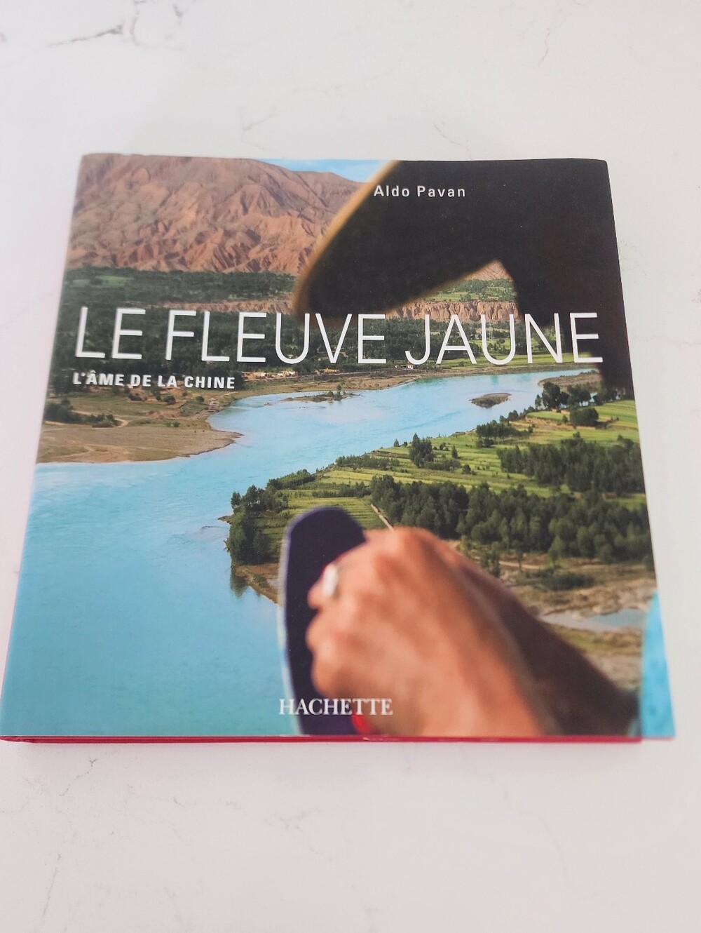 Le Fleuve Jaune - Belle édition à couverture rigide en super condition
